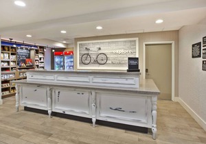 Hampton Inn & Suites-Alliance, OH
