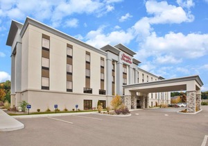 Hampton Inn & Suites-Alliance, OH