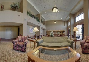 Hampton Inn & Suites West Bend
