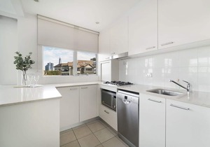 Harbourside 32 Summar
