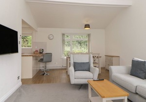HARCOMBE HOUSE BUNGALOW 11, family friendly, with pool in Chudleigh