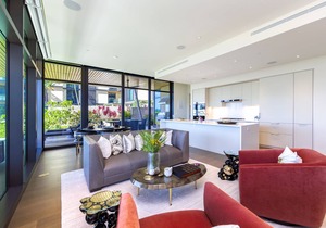 Hawaii's Number 1 Luxury Condo "Park Lane" (30 Nights Minimum Stay)