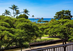 Hawaii's Number 1 Luxury Condo "Park Lane" (30 Nights Minimum Stay)