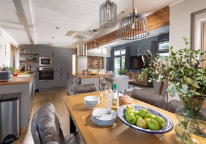 Hawthorne Lodge, 15 Roadford Lake Lodges