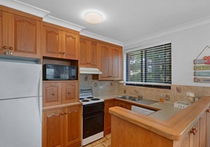Hi Surf 6 - Beachfront Unit