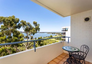 High Tor Apartment 75