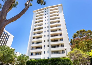 High Tor Apartment 75
