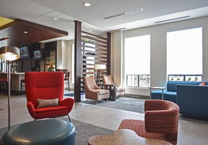 Hilton Garden Inn Louisville Mall of St. Matthews
