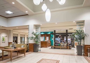 Hilton Garden Inn Lake Forest Mettawa