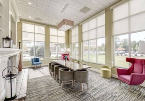 Hilton Garden Inn Waldorf