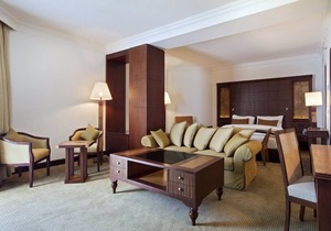 Hilton Luxor Resort & Spa