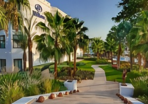 Hilton Luxor Resort & Spa