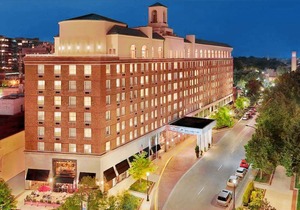 Hilton Orrington/Evanston