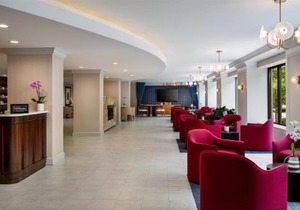 Hilton Orrington/Evanston