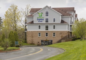 Holiday Inn Express Hotel & Suites White River Junction, an Ihg Hotel