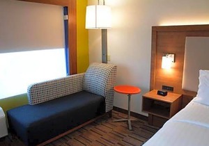 Holiday Inn Express & Suites - Pittsburgh - Monroeville, an IHG Hotel