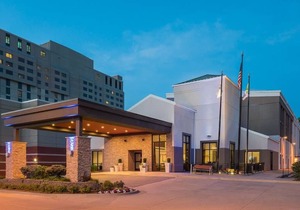 Holiday Inn Express & Suites Springfield, an IHG Hotel