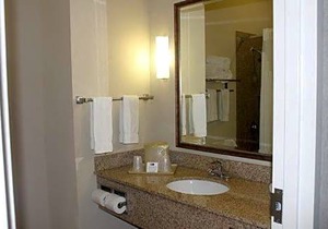 Holiday Inn Express Hotel & Suites New Iberia - Avery Island, an IHG Hotel