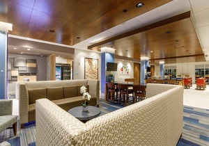 Holiday Inn Express & Suites - Sturbridge, an IHG Hotel