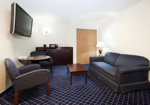 Holiday Inn Express Hotel & Suites Torrington, an IHG Hotel