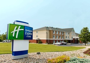 Holiday Inn Express & Suites Jackson, an IHG Hotel