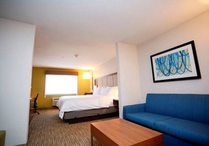 Holiday Inn Express Carlsbad, an IHG Hotel