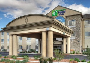 Holiday Inn Express Carlsbad, an IHG Hotel