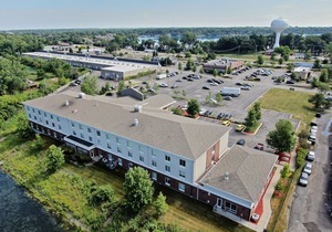 Holiday Inn Express Hotel & Suites Lake Zurich-Barrington, an Ihg Hotel