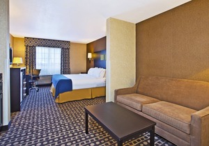 Holiday Inn Express Hotel & Suites Wabash, an IHG Hotel