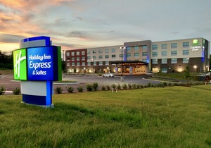 Holiday Inn Express & Suites Raleigh Airport - Brier Creek, an Ihg Hotel