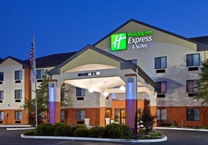 Holiday Inn Express & Suites - Muncie