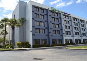 Holiday Inn Express & Suites Miami - Hialeah, an Ihg Hotel