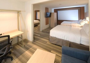 Holiday Inn Express & Suites Portage