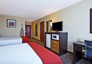 Holiday Inn Express Hotel & Suites Wabash, an IHG Hotel