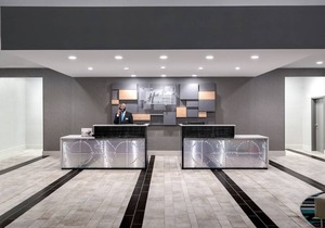 Holiday Inn Express & Suites Charlotte Airport, an IHG Hotel