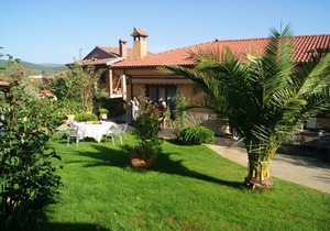 Homerez last minute deal - Nice house with mountain view