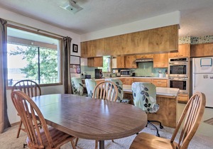 'Honeysuckle on Hayden' Lakefront Home w/Dock!