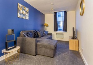 Host & Stay - New Street Suite