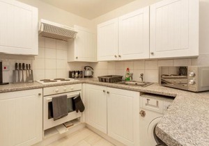 Host & Stay - New Street Suite