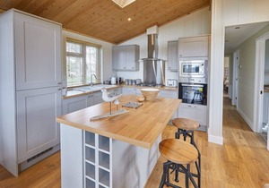 Host & Stay | Salt & Seaweed