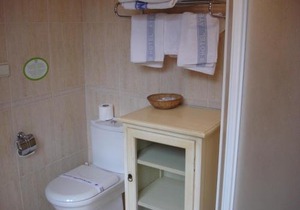 Hostal Ayestaran II