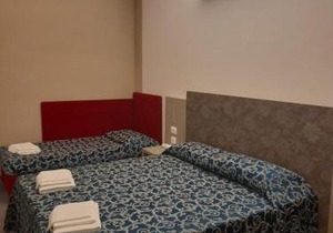 Hotel 2000