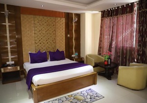Hotel Raj Mandir