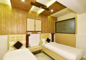 Hotel sallow International-Hotel Near Golden Temple