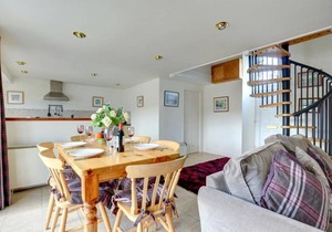 House ∙ 3 bedrooms ∙ 5 guests