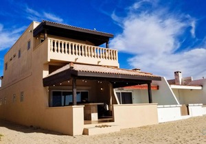 House ∙ 3 bedrooms ∙ 10 guests