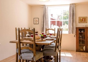 House ∙ 3 bedrooms ∙ 5 guests