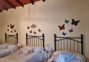 House ∙ 4 bedrooms ∙ 2 guests