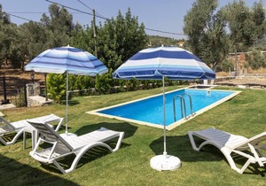 House with Garden and Private Pool in Bodrum