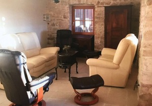 House with private pool and open view, Barjac center